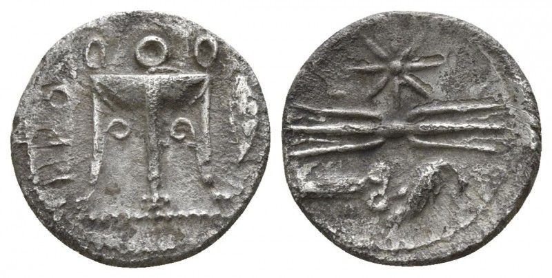 Bruttium. Kroton circa 400-350 BC.
Triobol AR

13mm., 1,11g.

Tripod; leaf ...