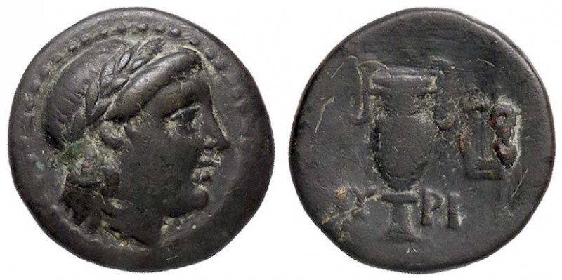 GRECHE - AIOLIS - Myrina - AE 16 - Testa laureata di Apollo di Grynion a d. /R A...