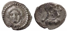 GRECHE - CILICIA - Tarsos - Obolo - Testa di Aretusa di fronte /R Testa di Ares a d. S. France 310/1 (AG g. 0,65)
BB+