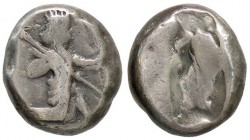 GRECHE - IMPERO PERSIANO - Siglo - Re persiano di corsa a d. /R Incuso oblungo S. Cop. 289 (AG g. 5,53)
qBB