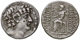 GRECHE - RE SELEUCIDI - Antioco XI, Epifane Filadelfo (93 a.C.) - Tetradracma - Testa diademata a d. /R Zeus seduto a s. con scettro e la Nike che lo ...