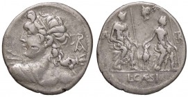 ROMANE REPUBBLICANE - CAESIA - Lucius Caesius (112-111 a.C.) - Denario - Testa di Apollo Vejovis a s., a s. un monogramma /R I dei Lari con scettro se...