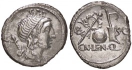 ROMANE REPUBBLICANE - CORNELIA - Cn. Cornelius Lentulus (76-75 a.C.) - Denario - Busto del Genio del popolo romano a d. con scettro /R Globo tra scett...