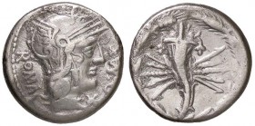ROMANE REPUBBLICANE - FABIA - Q. Fabius Maximus (127 a.C.) - Denario - Testa di Roma a d. /R Cornucopia e fulmine entro corona di spighe e papaveri B....