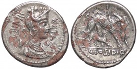 ROMANE REPUBBLICANE - HOSIDIA - C. Hosidius C. f. Geta (68 a.C.) - Denario - Busto di Diana a d. con arco e faretra /R Il cinghiale di Calidonia a d. ...