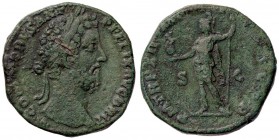 ROMANE IMPERIALI - Commodo (177-192) - Sesterzio - Testa laureata a d. /R Roma in abiti militari stante a s. con Vittoria e lancia rivolta in basso C....