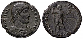 ROMANE IMPERIALI - Gioviano (363-364) - Doppia maiorina (Heraclea) - Busto drappeggiato e diademato a d. /R Gioviano in abiti militari a d. con stenda...
