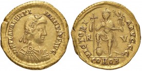 ROMANE IMPERIALI - Valentiniano III (425-455) - Solido (Ravenna) - Busto diademato e corazzato a d. /R L'Imperatore stante di fronte con lunga croce e...
