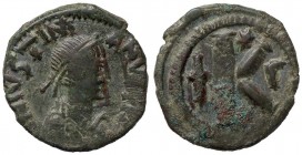 BIZANTINE - Giustiniano I (527-565) - Mezzo follis - Busto diademato e drappeggiato a d. /R Lettera K; a s., croce Sear 164 (AE g. 9,05)
BB