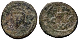 BIZANTINE - Focas (602-610) - Mezzo follis (Cartagine) - Busto di fronte /R Croce tra FC OA, sotto XX Ratto 1252; Sear 685 NC (AE g. 5,26)
MB-BB