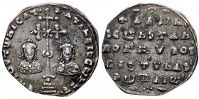 BIZANTINE - Basilio II e Costantino VIII (975-1025) - Miliarense - Busti di Basilio e Costantino di fronte con lunga croce /R Scritta Ratto 1950; Sear...