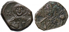 BIZANTINE - Giovanni II (1118-1143) - Mezzo Tetarteron (Tessalonica) - Cristo seduto in trono /R Giovanni II stante con labaro incoronato dalla Vergin...