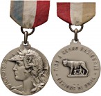 MEDAGLIE - SAVOIA - Vittorio Emanuele III (1900-1943) - Medaglia Roma, tiro nazionale AG Ø 35
qFDC