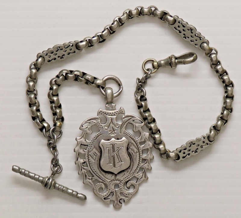 VARIE - Orologi da taschino Catena in AG, gr. 23,67, cm 30
Ottimo
