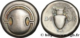 BEOTIA - THEBES
Type : Statère 
Date : c. 363-338 AC. 
Mint name / Town : Thèbes, Béotie 
Metal : silver 
Diameter : 20,5  mm
Orientation dies : 6  h....