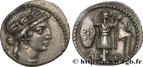JULIUS CAESAR
Type : Denier 
Date : c. 48 AC 
Mint name / Town : Grèce 
Metal : silver 
Millesimal fineness : 950  ‰
Diameter : 20  mm
Orientation die...