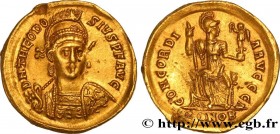 THEODOSIUS II
Type : Solidus 
Date : fin 402 
Mint name / Town : Constantinople 
Metal : gold 
Millesimal fineness : 1000  ‰
Diameter : 20  mm
Orienta...