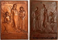 THIRD REPUBLIC - FRENCH INDOCHINA - TONKIN PROTECTORATE
Type : Plaque, Pont Doumer d’Hanoi 
Date : n.d. 
Metal : copper 
Diameter : 102  mm
Engraver :...
