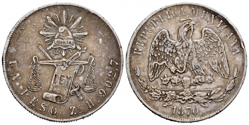 México. 1 peso. 1870. Zacatecas. H. (Km-408.8). Ag. 26,86 g. Golpes en el canto....