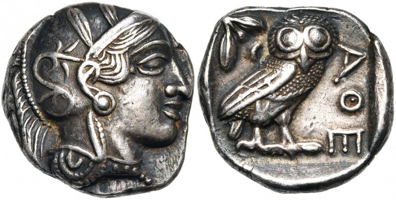 ATTIQUE, ATHENES, AR tétradrachme, vers 480-450 av. J.-C. D/ T. casquée d''Athén...