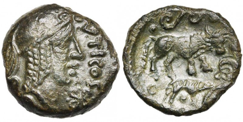 GAULE BELGIQUE, Veliocasses, AE bronze, vers 40 av. J.-C. Classe I. D/ T. aux ch...