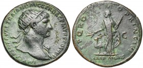 TRAJAN (98-117), AE dupondius, 104-111, Rome. D/ IMP CAES NERVAE TRAIANO AVG GER DAC P M TR COS V P P B. r. à d., l''épaule g. dr. R/ SPQR OPTIMO PRIN...
