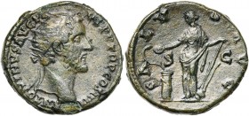 ANTONIN le Pieux (138-161), AE dupondius, 145-161, Rome. D/ ANTONINVS AVG PI-VS PP TR P COS IIII T. r. à d. R/ SALVS AVG/ S-C Salus deb. à g., nourris...