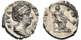 FAUSTINE l''Ancienne divinisée (†141), AR denier, après 141, Rome. D/ DIVA- FAVSTINA B. dr. à d., les cheveux ornés de perles et relevés sur le sommet...