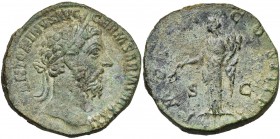 MARC AURELE Auguste (161-180), AE sesterce, 177, Rome. D/ M ANTONINVS AVG GERM SARM TR P XXXI T. l. à d. R/ IMP VIIII - COS III P P/ S -C Pax deb. à g...