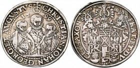 ALLEMAGNE, SAXE, Christian II, Johann Georg Ier et August (1591-1611), AR double Taler, 1599HB, Dresde. D/ B. des trois frères de f. R/ Ecu sous trois...