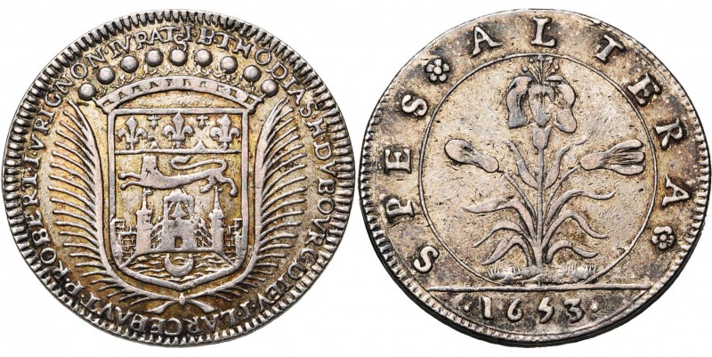 FRANCE, AR jeton, 1653, Bordeaux. Jeton de l''Ormée. 2e type au lis. D/ Ecu de l...