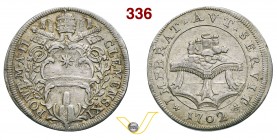 CLEMENTE XI (1700-1721) Testone 1702 A. II, Roma. D/ Stemma R/ Tavolo con sacchetti di monete. Munt. 67 Ag g 9,10 Rara • Patina con iridescenze; sul b...