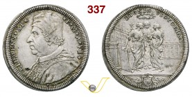 CLEMENTE XI (1700-1721) Testone A. VI, Roma. D/ Busto a s. R/ Le Tre Grazie e, sullo sfondo, il Campidoglio. Munt. 64 Ag g 9,16 BB/q.SPL