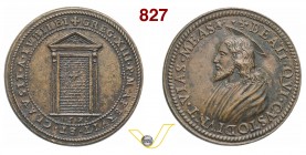 GREGORIO XIII, Papa (1572-1585) Medaglia 1575 per la chiusura della Porta Santa in San Pietro. D/ La Porta Santa chiusa R/ Busto nimbato e drappeggiat...