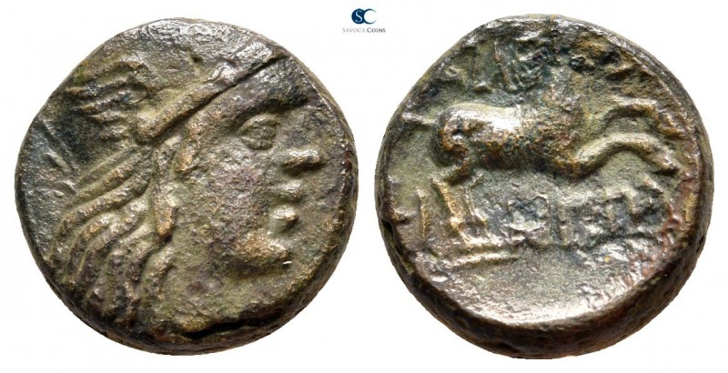 Kings of Macedon. Uncertain mint. Philip V 221-179 BC. 
Bronze Æ

15mm., 3,65...