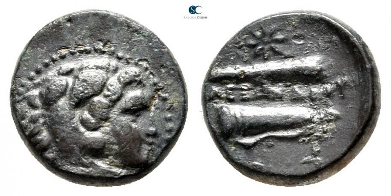 Kings of Macedon. Uncertain mint. Alexander III "the Great" 336-323 BC. 
Bronze...