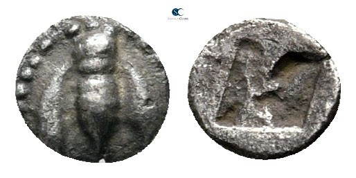 Ionia. Ephesos circa 500-420 BC. 
Tetartemorion AR

4mm., 0,12g.



very ...