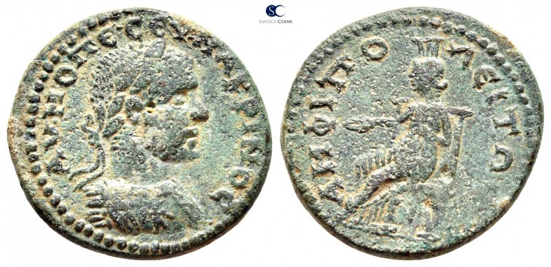 Macedon. Amphipolis. Macrinus AD 217-218. 
Bronze Æ

24mm., 6,70g.



ver...