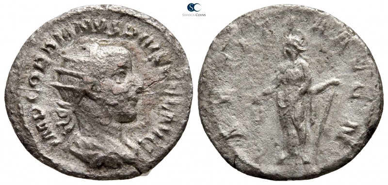 Gordian III. AD 238-244. Rome
Antoninianus AR

23mm., 3,16g.



fine