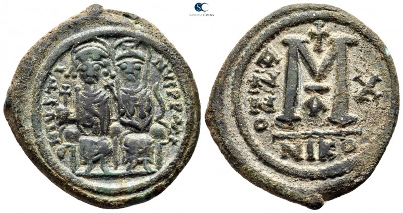 Justin II and Sophia AD 565-578. Nikomedia
Follis Æ

30mm., 13,03g.



ve...