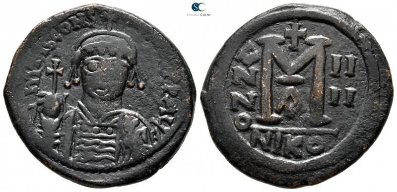 Tiberius II Constantine AD 578-582. Nikomedia
Follis Æ

30mm., 13,79g.


...