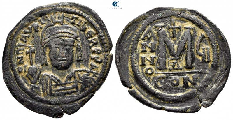 Maurice Tiberius AD 582-602. Constantinople
Follis Æ

33mm., 11,49g.



v...