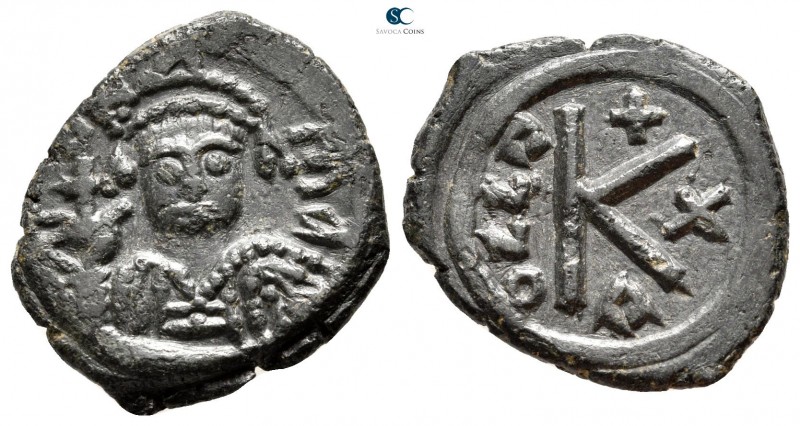 Maurice Tiberius AD 582-602. Cyzicus
Half follis Æ

23mm., 5g.



very fi...