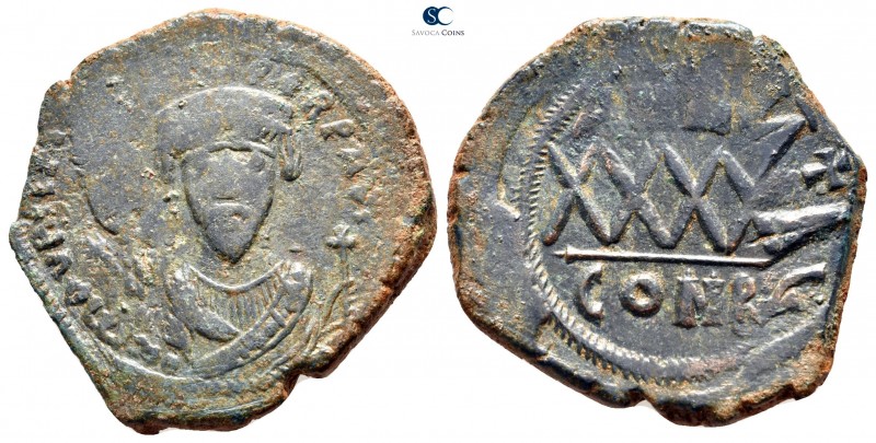Phocas AD 602-610. Constantinople
Follis Æ

32mm., 11,8g.



very fine