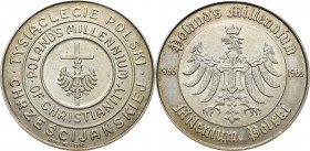 USA/PRL Medal Polonii amerykańskiej na 1000 Polski chrześcijańskiej - niski numer 17, srebro