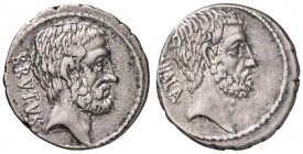 Junia - M. Junius Brutus - Denario (54 a.C.) Testa di L. Junius Brutus a d. - R/ Testa di Ahala a d. - B. 30; Cr. 433/2 AG (g 3,60)
BB