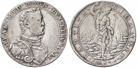 FIRENZE Francesco I (1574-1587) Piastra 1585 con busto grande - MIR 181/8 (indicato R/2) AG (g 28,65) RR Millesimo molto raro, tosato e con graffietti...
