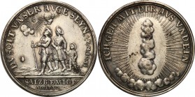 Medals
POLSKA/ POLAND/ POLEN / POLOGNE / POLSKO

Germany. Medal Salzburger Emigranten 1732 

Aw.: Emigracyjna rodzina pod promiennym okiem Boga, ...