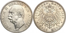 Germany / Prussia
WORLD COINS

Germany, Anhalt – Dessau. 3 mark 1911 A, Berlin 

Rzadsza trzymarkówka.Drobne ryski w tle, dużo połysku. Ładnie za...