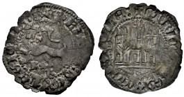 Reino de Castilla y León. Enrique III (1390-1406). Cinquén. Burgos. (Bautista-774 variante). Ve. 1,22 g. Con B delante y R bajo las patas del león. B ...